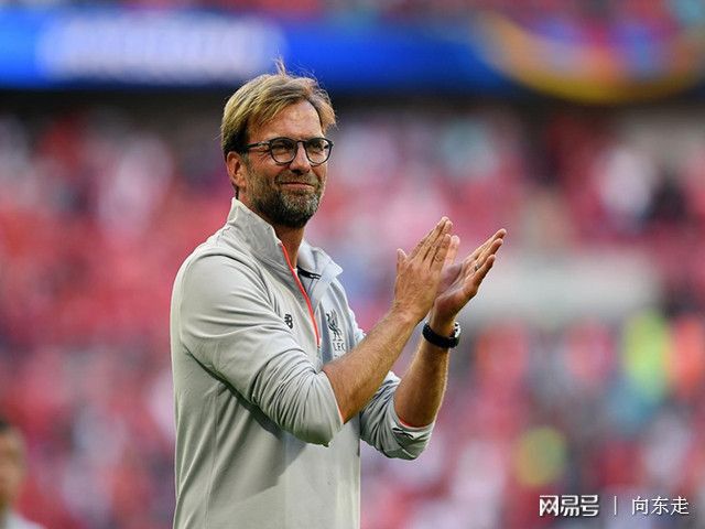 爱游戏体育-法甲国际比赛日走向成谜，费耶诺德造点机会，管理层满意，纪律约束更严格(费耶诺德vs布拉格斯巴达比赛分析)