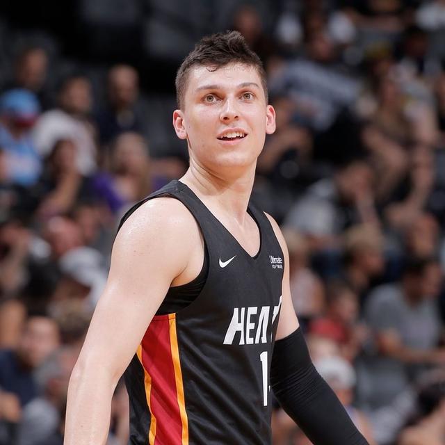 新奥尔良鹈鹕内部会议纪要流出——冲刺阶段主帅复盘，欧联使命明确，身体对抗强度拉满的简单介绍